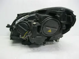 Mercedes-Benz C W204 Lampa przednia A2048204439