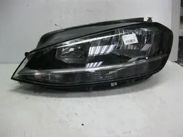 Volkswagen Golf VII Lampa przednia 