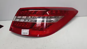 Mercedes-Benz E C207 W207 Luci posteriori A2078200264