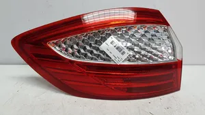 Ford Mondeo MK IV Luci posteriori 7S7113405-B