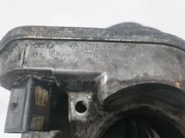 Audi A8 S8 D3 4E Clapet d'étranglement 057128063