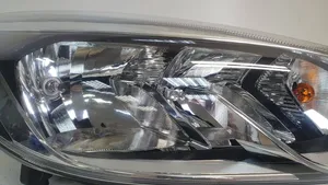 Ford Fiesta Lampa przednia H1BB-13W029-AD