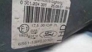 Ford Fiesta Lampa przednia 6S61-13W030-AD