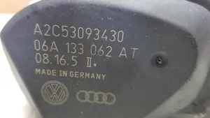 Volkswagen Golf V Kaasuttimen ilmaläppärunko 06A133062AT