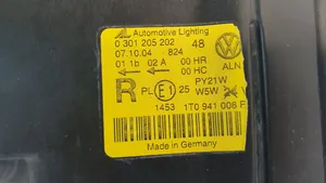 Volkswagen Touran I Lampa przednia 1T0941006F