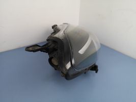 Toyota Yaris Lampa przednia 0D158