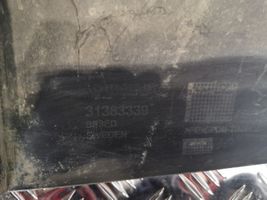 Volvo V90 Cross Country Moldura inferior del parachoques trasero 31383339