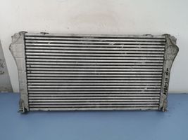 Toyota Avensis T270 Starpdzesētāja radiators 179400R040