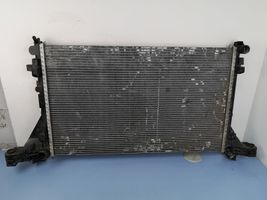 Renault Master III Radiateur de refroidissement 214107695R