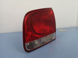 Volkswagen Touareg I Lampy tylnej klapy bagażnika 7L6945094H