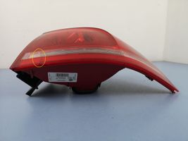 Volkswagen Touareg II Rear/tail lights 7P6945096F