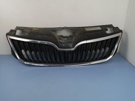 Skoda Rapid (NH) Etupuskurin ylempi jäähdytinsäleikkö 5JA853668