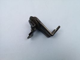 Toyota Land Cruiser (J150) Staffa di montaggio del radiatore 8846360010