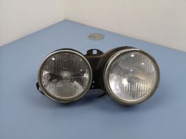 BMW 3 E30 Lampa przednia 305126082