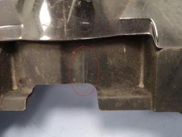 Volkswagen Jetta VI Griglia superiore del radiatore paraurti anteriore 5C6853655