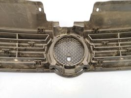 Volkswagen Jetta VI Maskownica / Grill / Atrapa górna chłodnicy 5C6853655