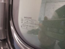 Nissan X-Trail T32 Jumta stikls E643R00123