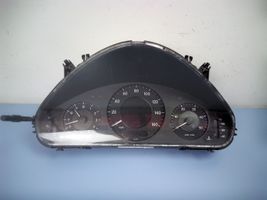 Mercedes-Benz E W211 Nopeusmittari (mittaristo) A2115402648