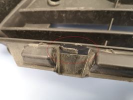 Lexus RX 330 - 350 - 400H Kratka dolna zderzaka przedniego 5311248160