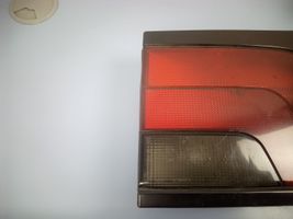 Peugeot 806 Lampy tylnej klapy bagażnika 6351A5