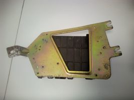 Volkswagen PASSAT B3 Dzinēja vadības bloks 443907311B