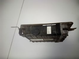 Volkswagen PASSAT B3 Dzinēja vadības bloks 443907311B