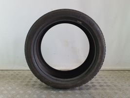 Toyota RAV 4 (XA40) R20 winter tire 