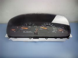 Chrysler Voyager Compteur de vitesse tableau de bord P04685622AB