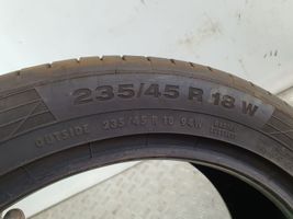 Audi Q7 4M R18 summer tire 