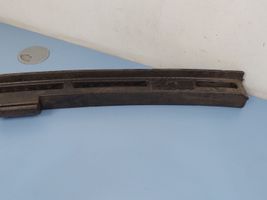 Volkswagen PASSAT B5 Absorber zderzaka tylnego 3B9807251D