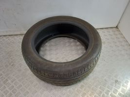 Land Rover Discovery 4 - LR4 R20 summer tire 