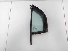 Toyota Yaris Fenêtre latérale vitre avant (coupé) 6821552011