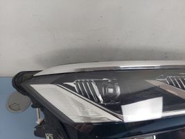 Volkswagen Touareg III Faro delantero/faro principal 761941774