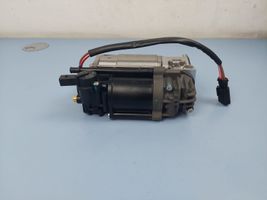 Mercedes-Benz E W212 Ilmajousituksen kompressoripumppu A2123200104