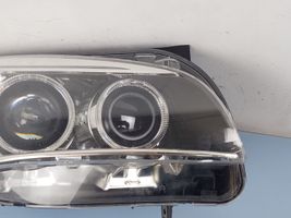 BMW X1 E84 Lampa przednia 63117290240