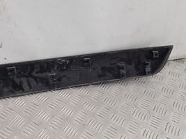 Toyota RAV 4 (XA50) Moulure de porte battante 7680242140