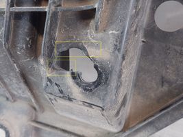 Toyota Corolla E160 E170 Osłona pod zderzak przedni / Absorber 5261802071