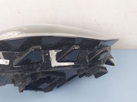 Volkswagen ID.3 Lampa przednia 10B941036B