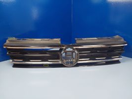 Volkswagen Tiguan Etupuskurin ylempi jäähdytinsäleikkö 5NA853653A