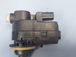 Nissan Qashqai Headlight level adjustment motor 92001203