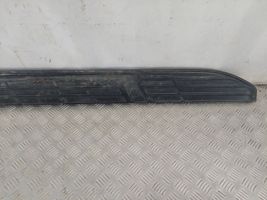 Toyota Land Cruiser (J150) Rivestimento sottoporta/minigonna laterale 5177260150