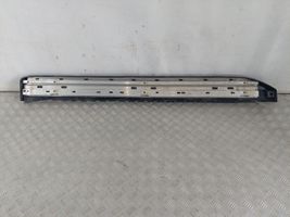 Toyota Land Cruiser (J150) Sottoporta 517716A130