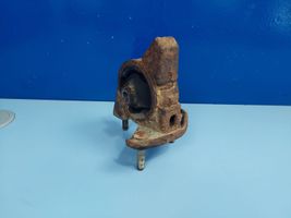 Toyota Corolla E110 Supporto di montaggio del motore 1237153010