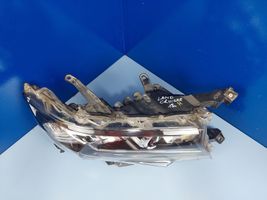 Toyota Land Cruiser (J150) Lampa przednia 8114560N20