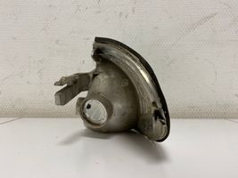 Nissan Almera N16 Indicatore di direzione anteriore 26130BM415