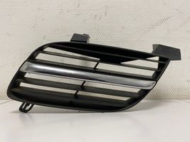 Nissan Almera N16 Maskownica / Grill / Atrapa górna chłodnicy 62332BM400