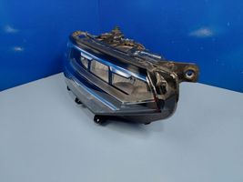 Volkswagen PASSAT B8 Lampa przednia 3G1941036P