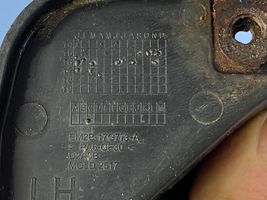 Ford S-MAX Äänenvaimentimen kannattimen pidin EM2B17G773A