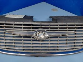Chrysler Voyager Maskownica / Grill / Atrapa górna chłodnicy 04857410AC