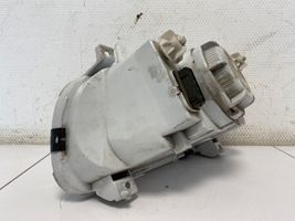 Skoda Felicia II Lampa przednia 301246052